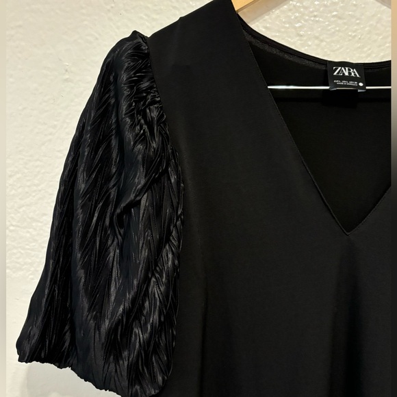 Zara Black V-Neck Puff Sleeve Mixed Textile Blouse L - Picture 7 of 8